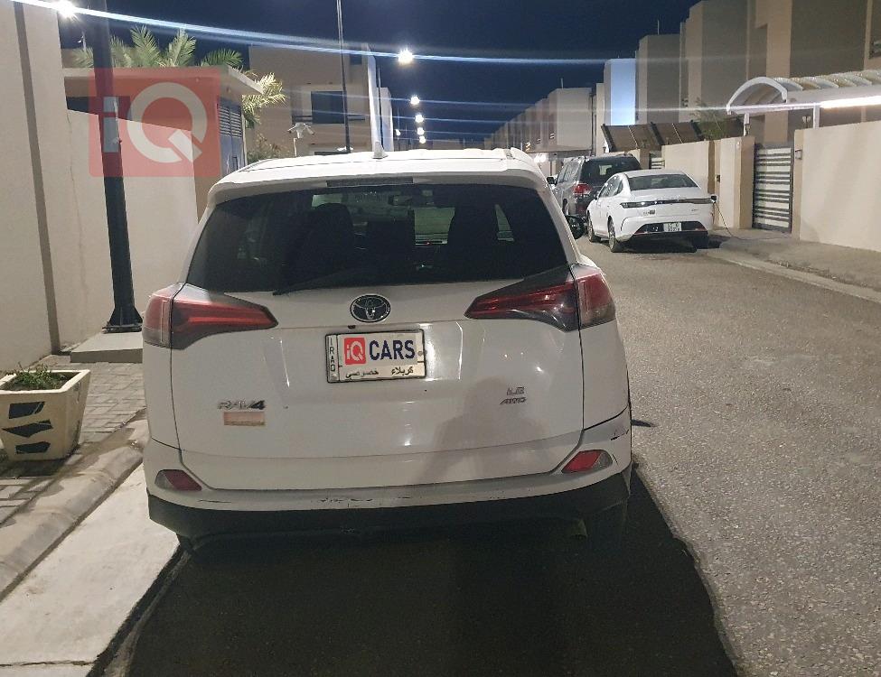 تويوتا راف 4
